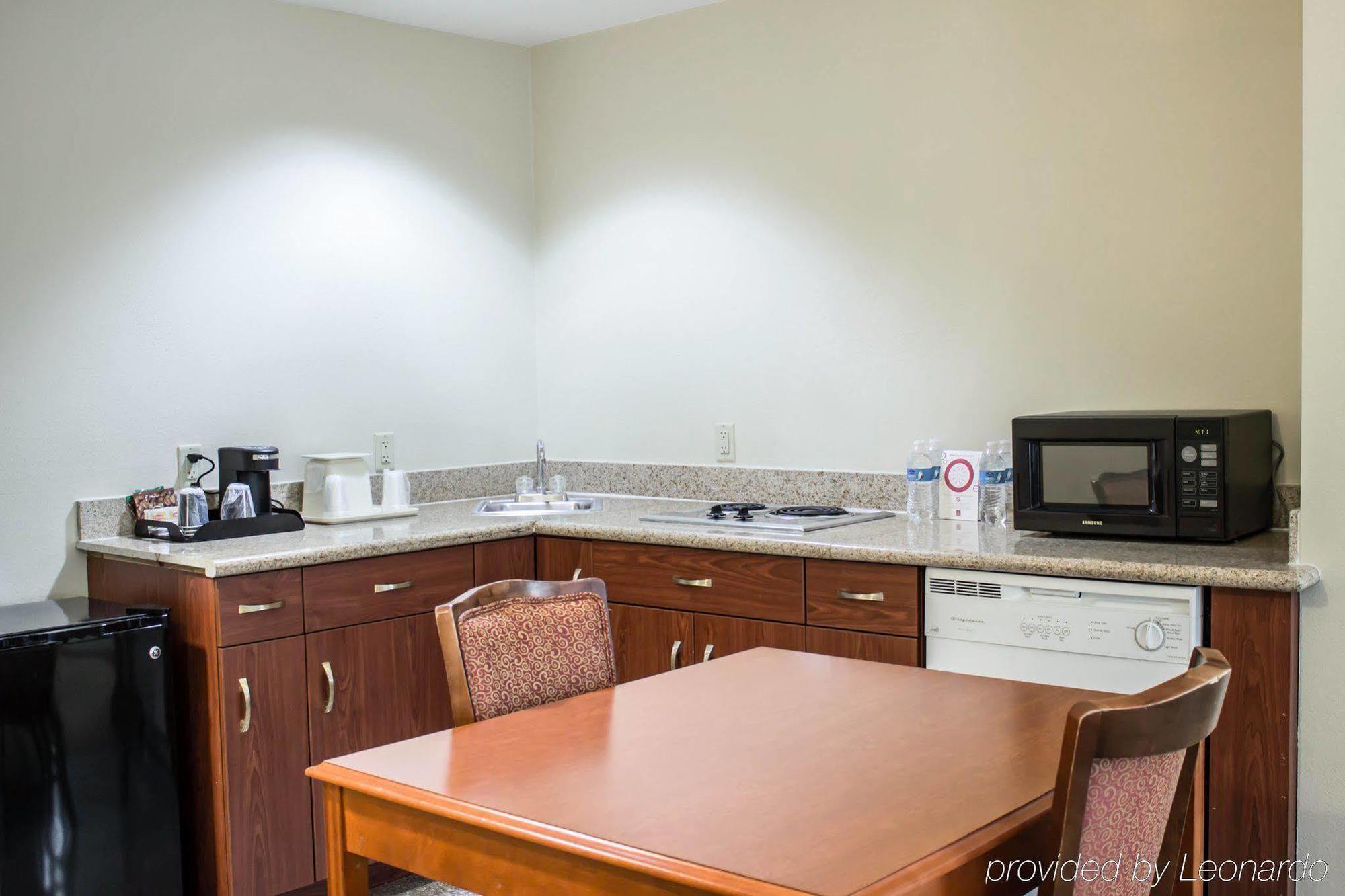Four Points By Sheraton Raleigh Arena Extérieur photo
