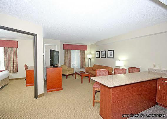 Four Points By Sheraton Raleigh Arena Extérieur photo